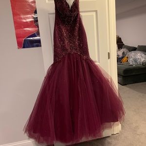 Morilee Size 6 Wine/Burgundy Prom Dress